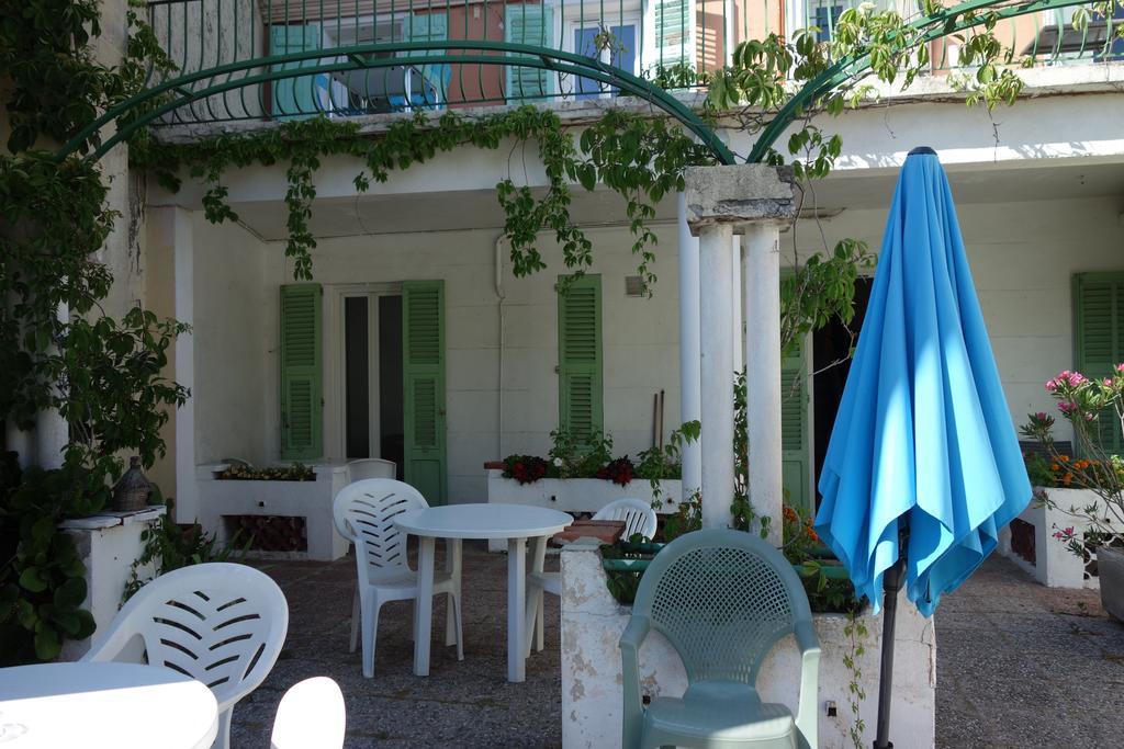 Hotel Le Prejoly Saint-Vallier-de-Thiey Exterior photo